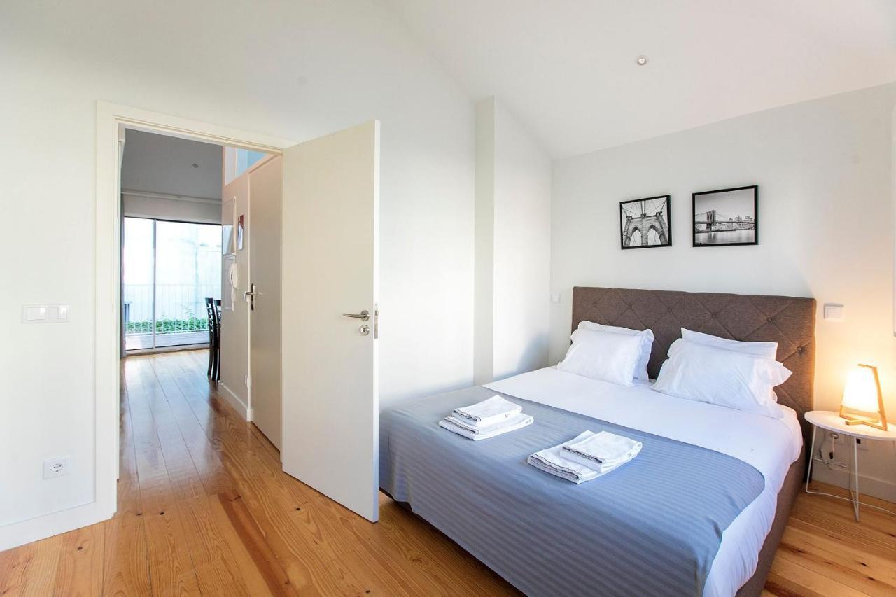 Lovelystay - Cozy 1Br In Santa Catarina W/ Balcony Порту Экстерьер фото